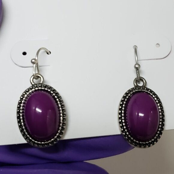 Women's Silver tone Dainty Design Purple Stone Oval Fishhook Teardrop Earrings - Picture 3 of 7